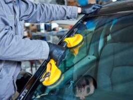 Best Windshield Installation Services in Menomonee Falls WI