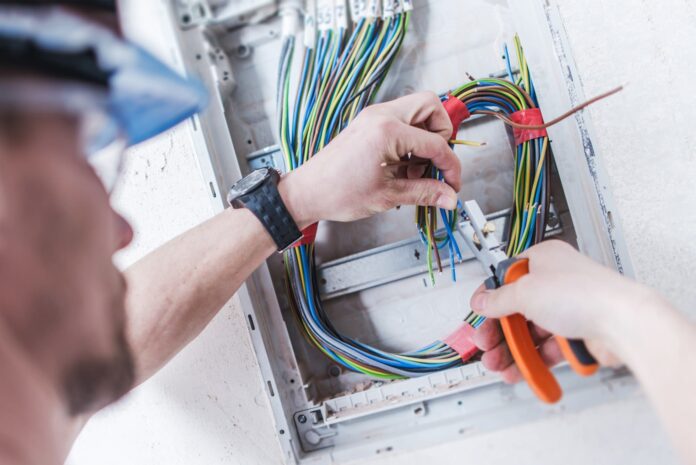 Professional Electrician in Whitesboro TX